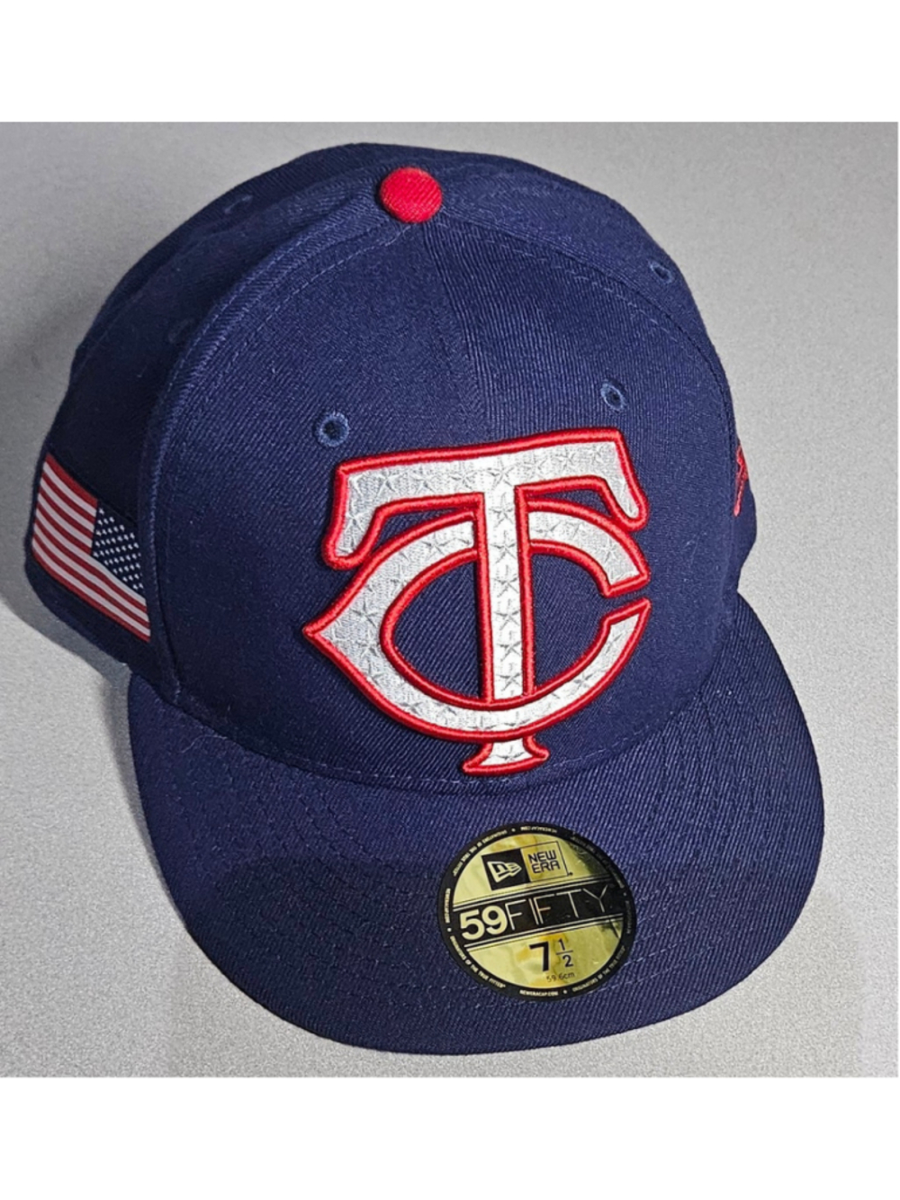 New Era 59FIFTY Minnesota Twins MLB Fitted Cap Blue/Red/Silver Men 7 1/2 NEW